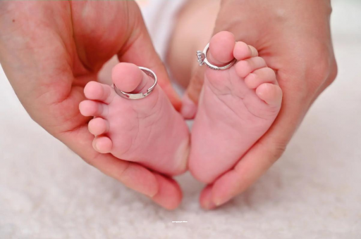 借卵生子机构宝宝三岁不会说话